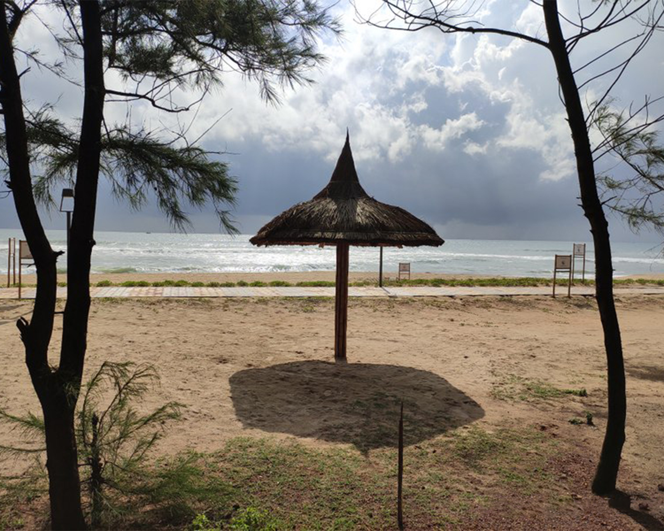 Eco beach, Honnavar (8 min)