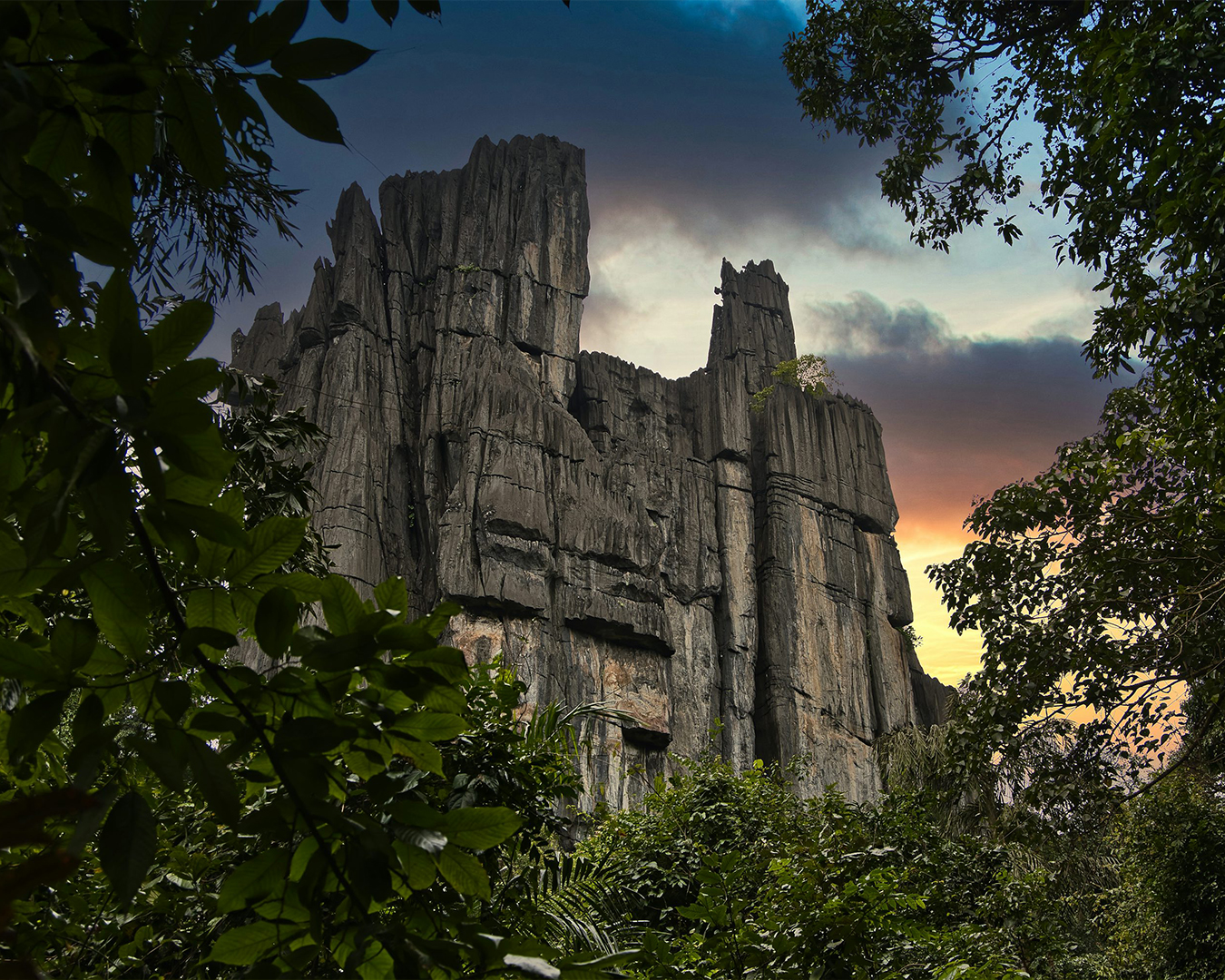 Yana caves, Kumta (45 min)